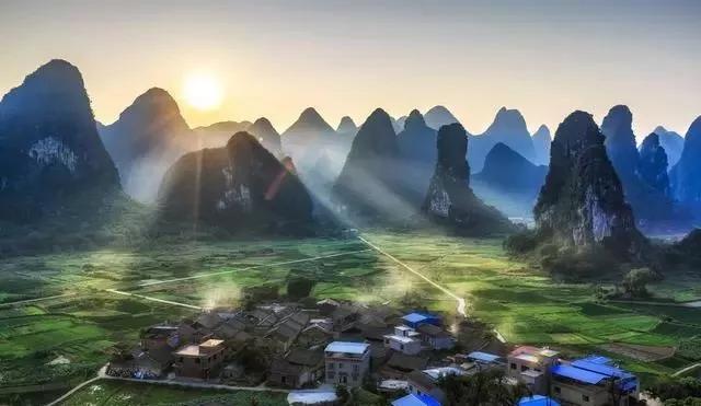 桂林旅游gdp_要论山水甲天下,桂林当仁不让.无论是人文还是自然(3)