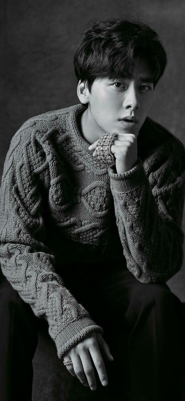 「推荐」每日高清壁纸:帅气欧巴李易峰高清全