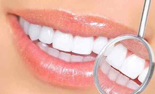 梦见自己的牙掉了好多是怎么了？解读梦境中的牙齿脱落与心理暗示