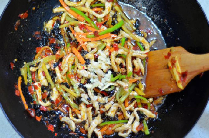 炒什么菜需要花椒爆香 2025c69b0a804fed85e3f52d1adceef2.jpeg