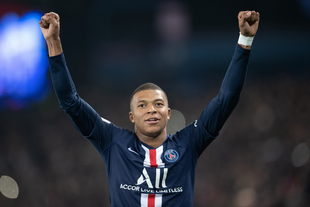 巴黎圣日耳曼队vs蒙彼利埃姆巴佩 39f6631590784896a484052787db182d.jpeg