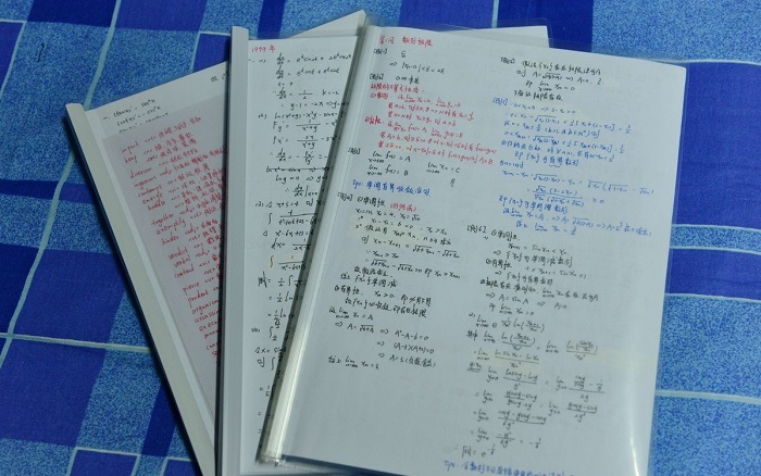中学生如何准备期中考试 4ee64074cdeb43c299ae6fab52835020.jpeg