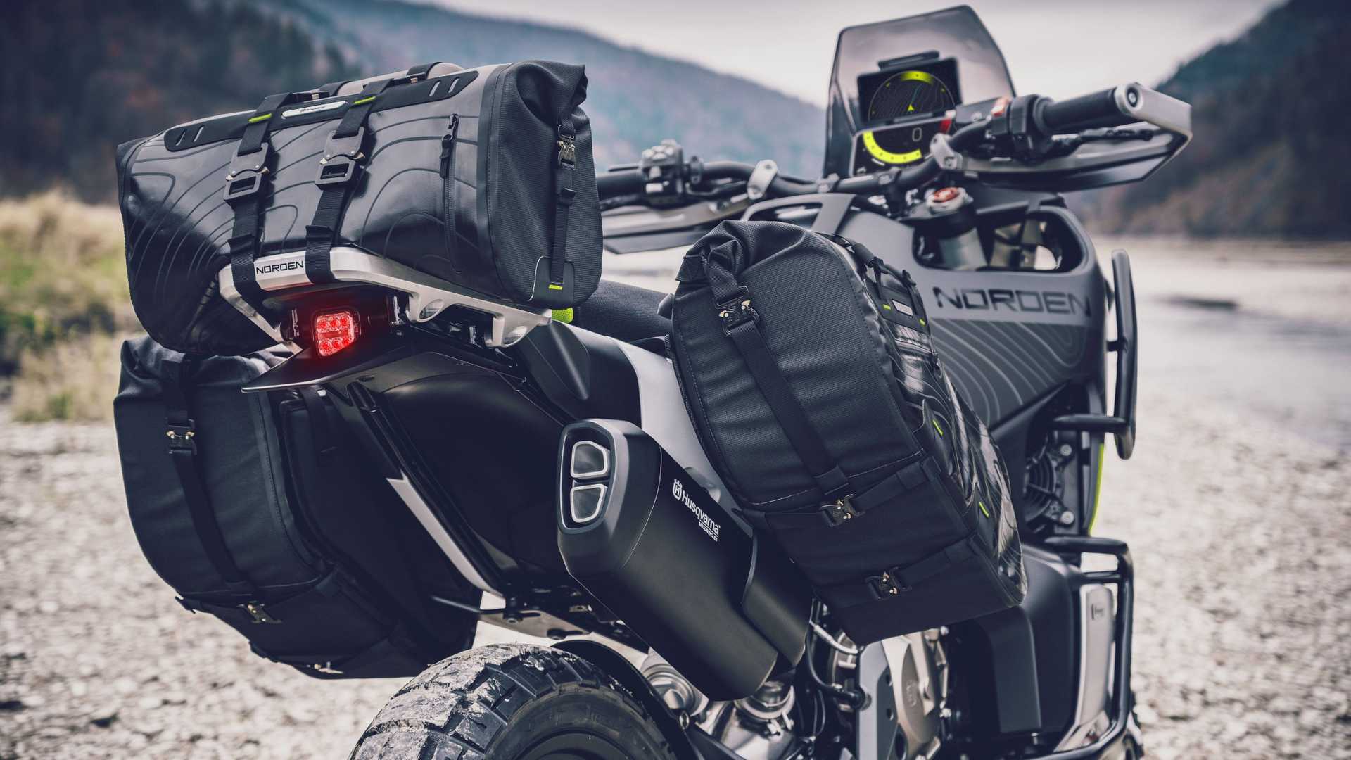 husqvarna首款拉力摩托norden901公布
