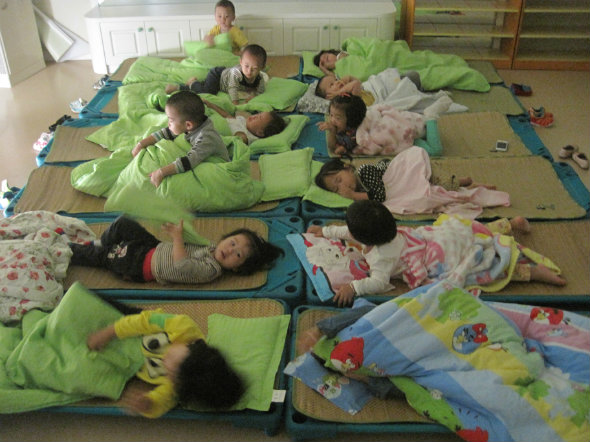 「90后俏妈育儿」3岁男孩脾虚积食，医生说出实情，奶奶倍感愧疚，很多家长常犯