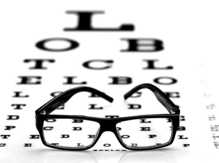 激光近视手术有哪些坏处 73dbaeef34504b12a4f3d8f327a15cbe.png