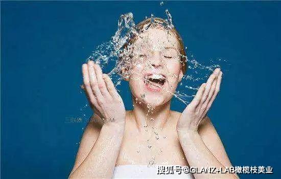 皮肤保养方法大全简单 8949f6890e4d49b8a143bedd6449d3f0.jpeg