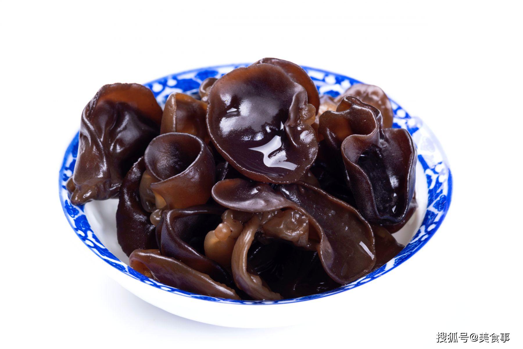如何快速泡发香菇和黑木耳 9880ecefc0ce49238b92acd7af145ce9.jpeg