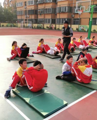如何上好第一节小学体育课 9a658e2c368c43ef9f9e99c12ddea8c6.jpeg