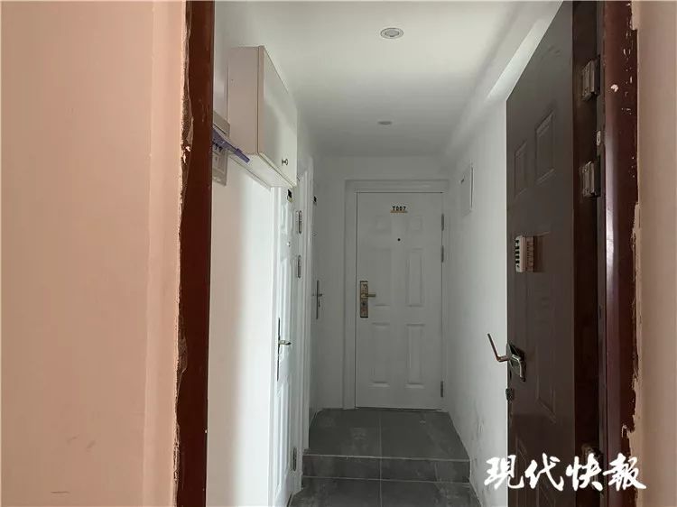 南京一家三口身亡!母子死在室内,丈夫24楼坠亡