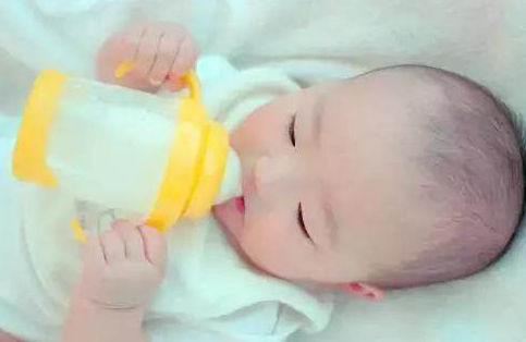 【樱桃育儿经】秋冬是长高“低谷期”？宝妈经验：掌握这几点，让孩子多长5厘米