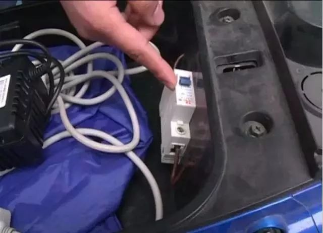 电动车充电方式下面哪种方法是正确的 cf2340d783f9482ba6ddb9ab6c4d8a9b.jpeg