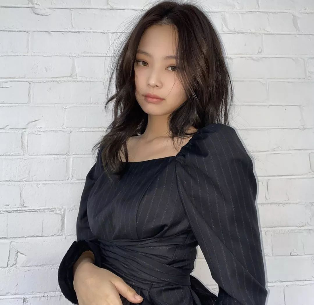 有气质的女明星韩国 ec7b554e4a8e4f9e82e2ec99dc1f4f11.jpeg