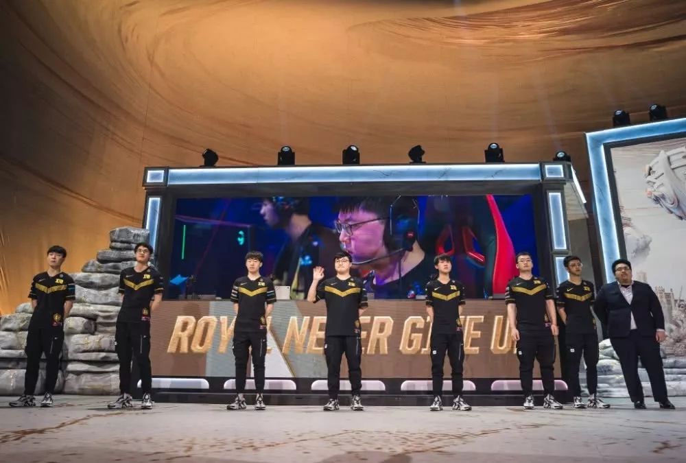 LOL:LPL一、二、三号种子在世界赛的最好与最