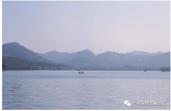 西湖游玩攻略11月份 60e6aaea4e6643858704d4de75d8b6f3.jpeg