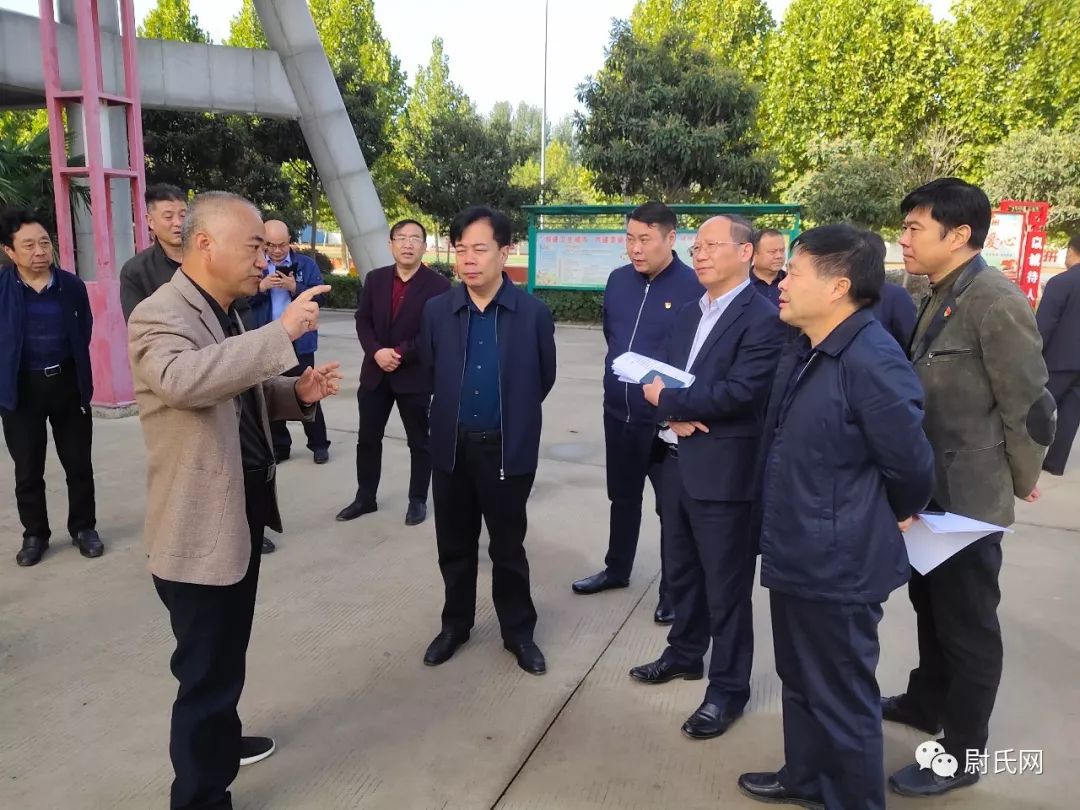 10月22日,我县召开创建省级文明城市工作推进会议.