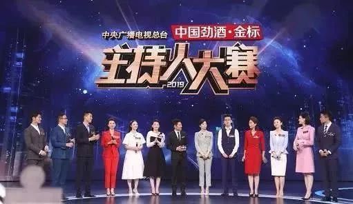 久久国产青偷人人妻潘金莲