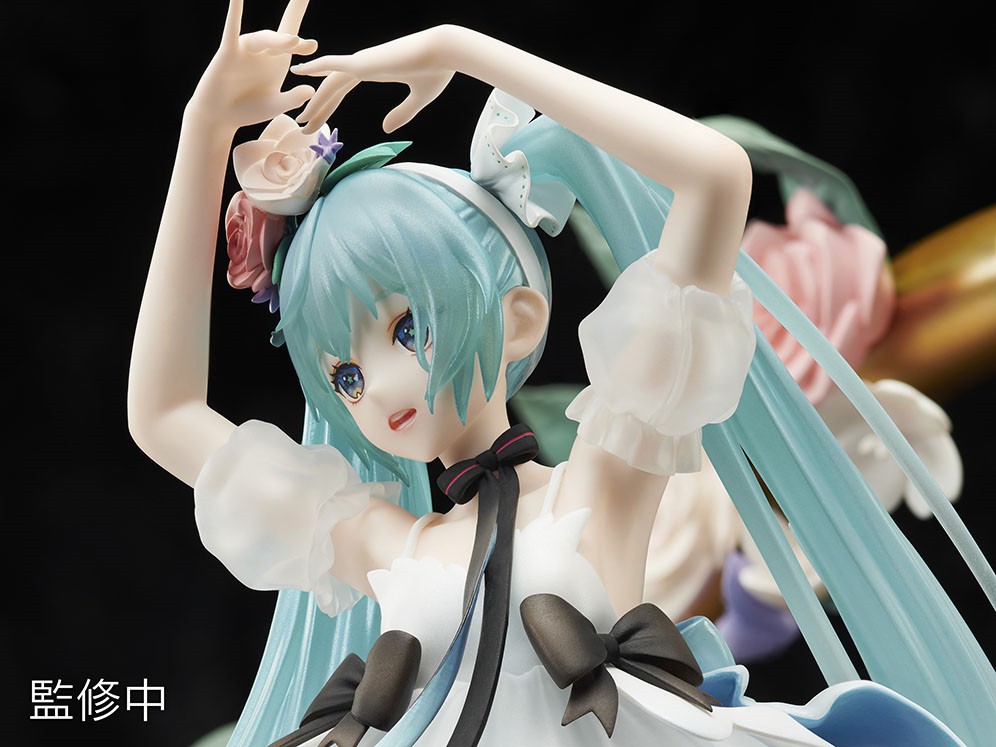 初音“未来有你2019”手办 花丛中舞动的芭蕾精灵