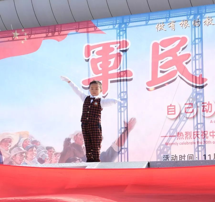 幼儿军人口号_军人动漫图片(2)