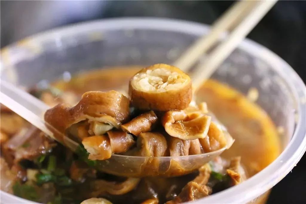 天呐,肥肠这么好吃!为什么要拿去做刺身.