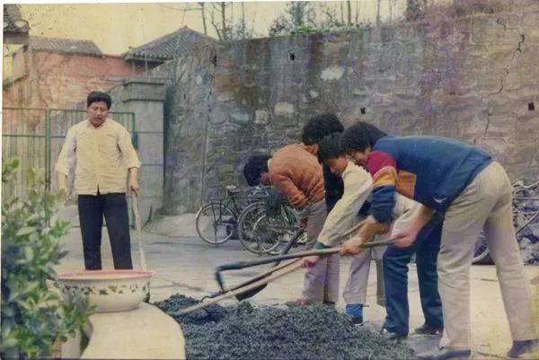 30年前冬天的老照片，看过的人都哭了，看懂的人都老了……