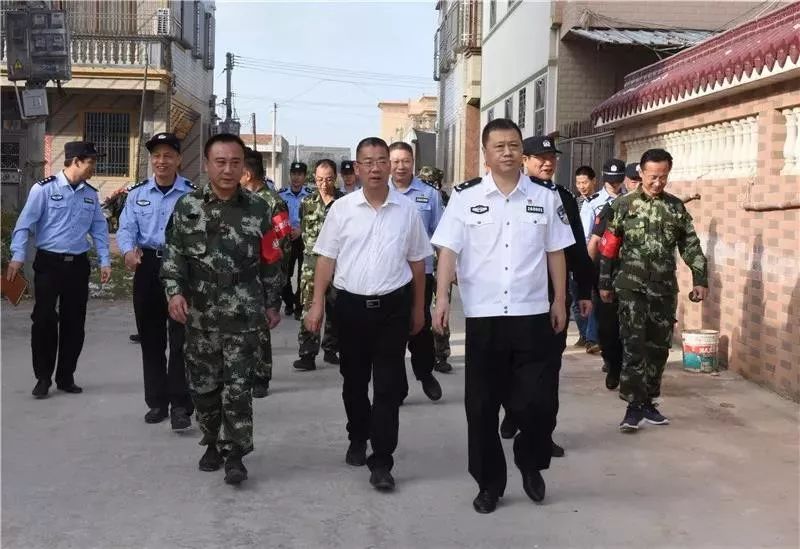 在副市长,公安局长马儒生的组织指挥下,市公安局在惠来县开展"围猎七