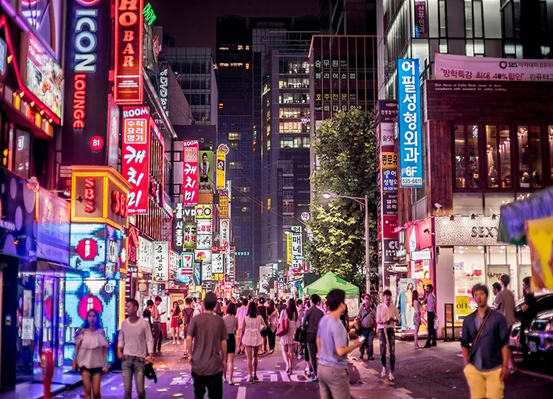 香港和韩国经济总量_回归以来香港经济(3)