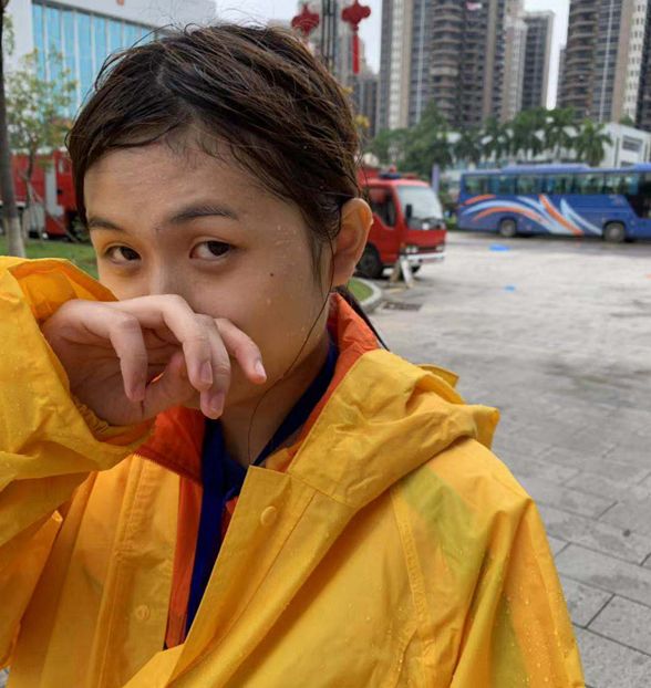 记着!今天,请把头条留给他们!