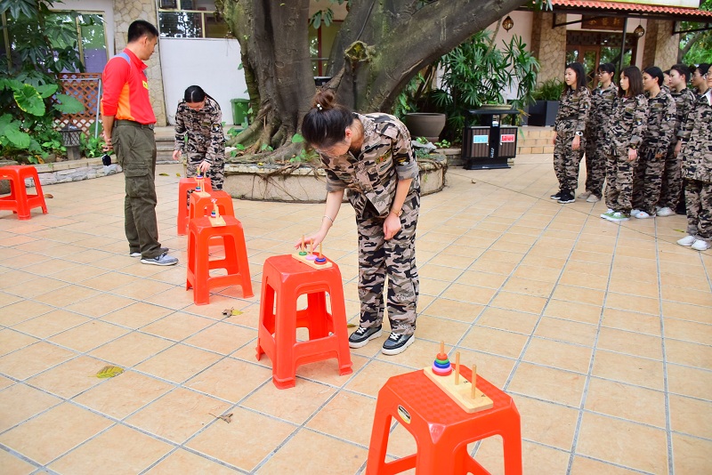 的团建拓展基地为这家东必一运动官网莞网络公司提供优质户外拓展训练(图3)