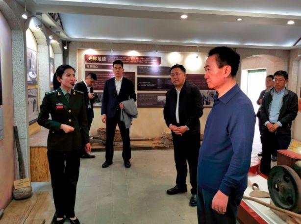 王健林财富大缩水:每天一睁眼,2亿人民币就没了