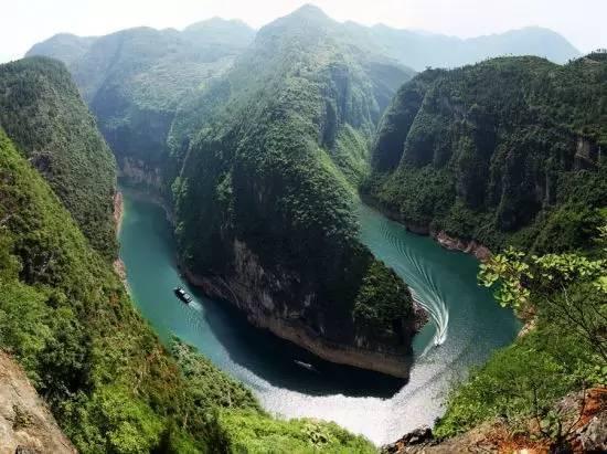 中国著名的大江和大河 3c1e747791974b1eb0bee7a97ba82654.jpeg