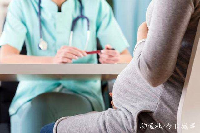 几个月可以感觉到宝宝在肚子里动 796fa3c7045147b197104ffaa7c97728.jpeg