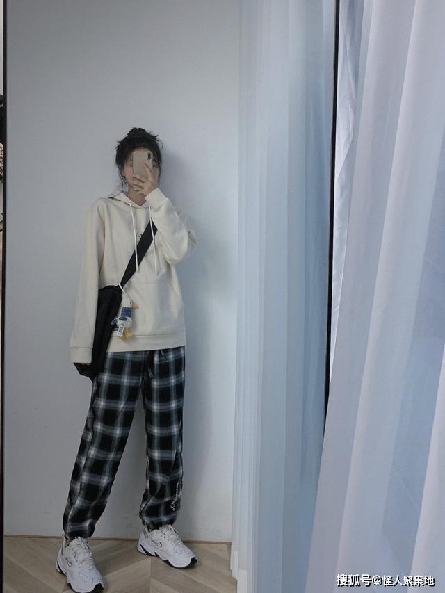 912c75acbe5f4b44a4016ab2d6949808.jpeg