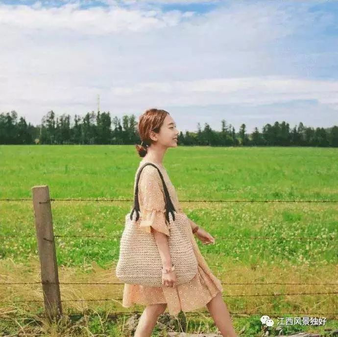 拍照怎么把背景拍大 978f9549f6294f2b972a0ba439094203.jpeg