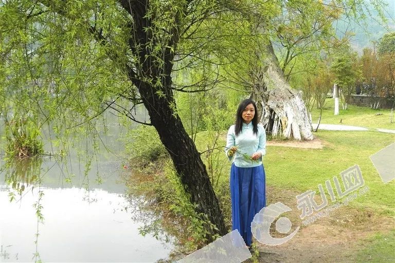 涓的意思 a4075b4284d94e77af9937bbebb5b14d.jpeg