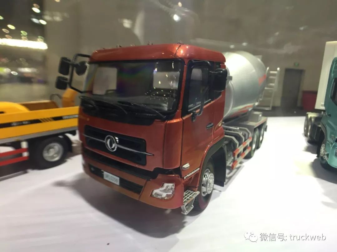 17:上汽汇众自卸车16:柳汽霸龙8x4自卸车15:欧曼雄狮牵引车14:红岩