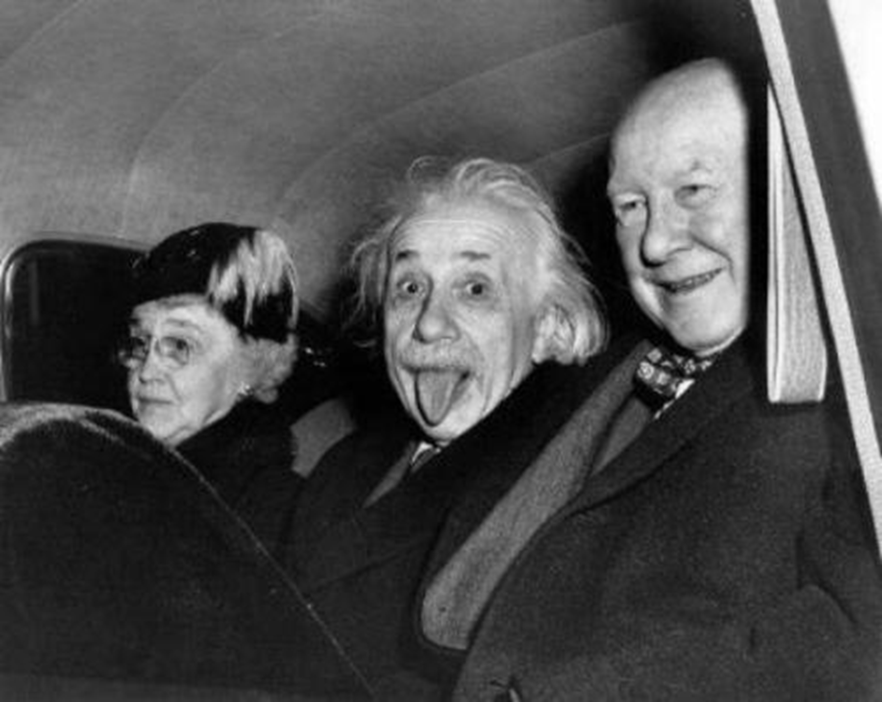 第37期：为什么爱因斯坦被称为最伟大的物理学家？看看他的广义相对论就知道！_哔哩哔哩_bilibili