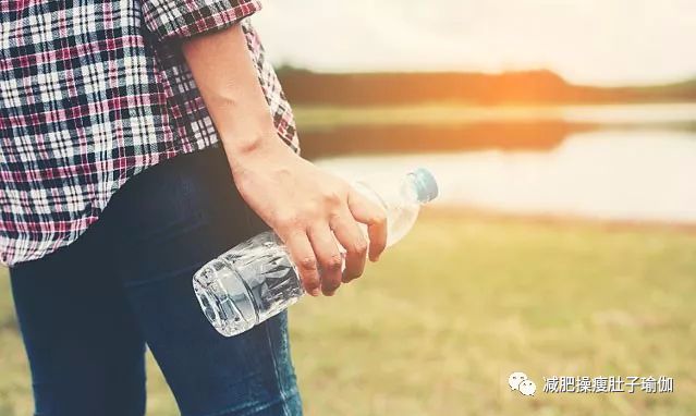 如何快速减肥不节食不运动 e5734f3b78254e119f43b8efe6295a89.jpeg