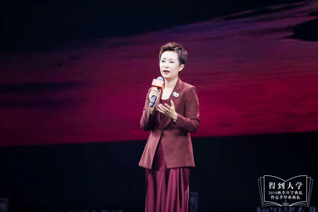 张泉灵