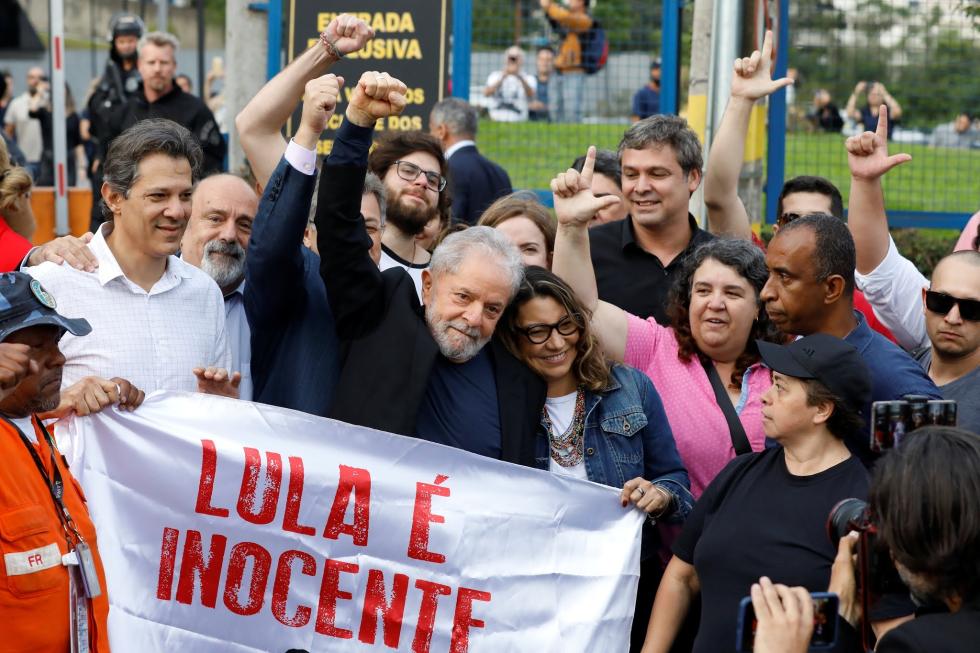 巴西前总统卢拉正式出狱