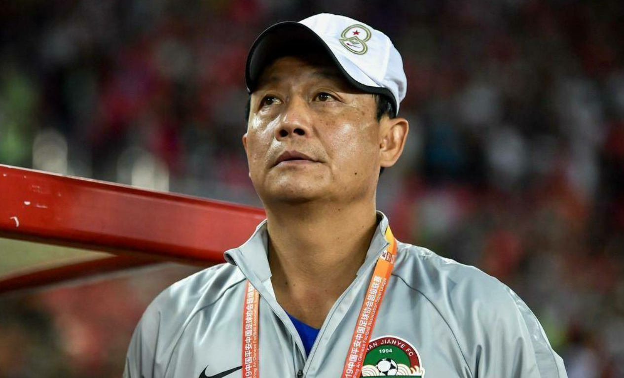 归化“乱象”来袭？34岁外援或成第10人，广州恒大是始作俑者_伊沃