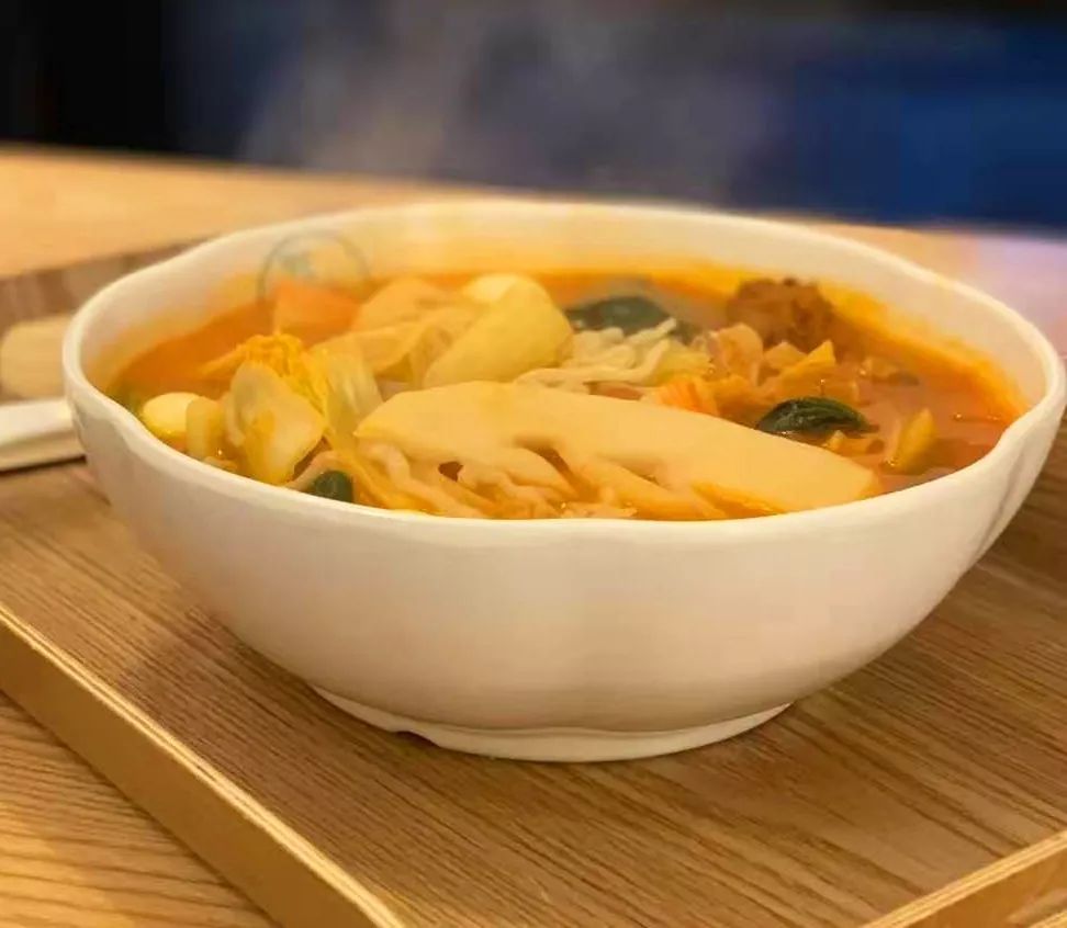一碗麻辣烫,能顶十条秋裤!