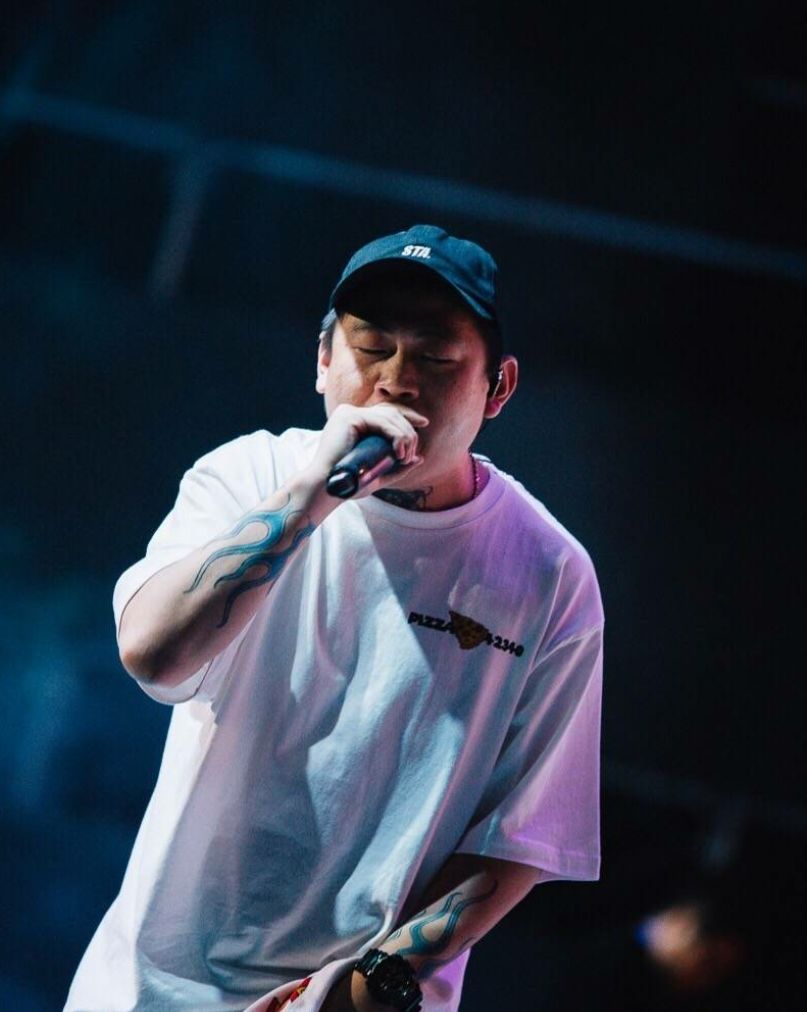 红花会NOUS乱战门,在西安说唱的那些人丨中