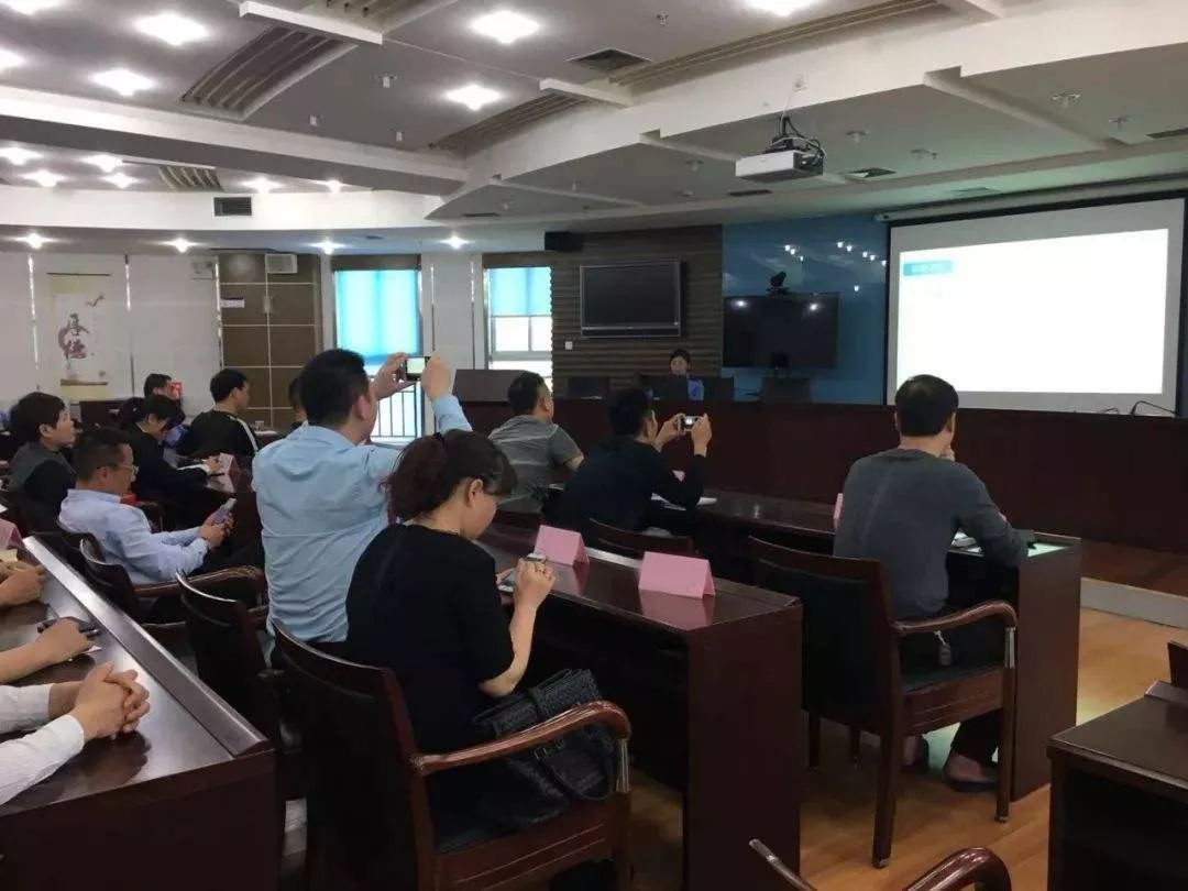 婴儿腹泻奶粉排行榜_炎陵一店家卖出的变质奶粉致婴儿腹泻?最后.......
