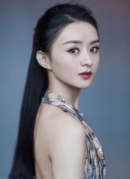 生完孩子后的赵丽颖变了,看到最新写真照,难怪冯绍峰这么宠她!