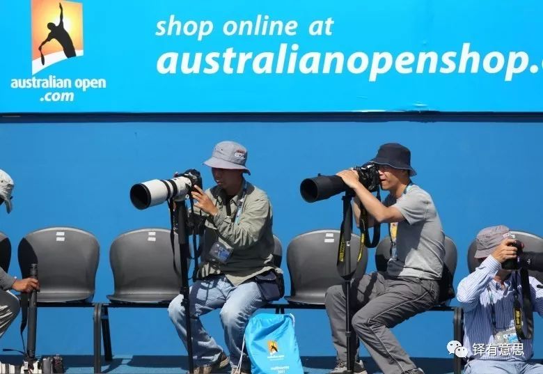 记者节:第一次英文报道