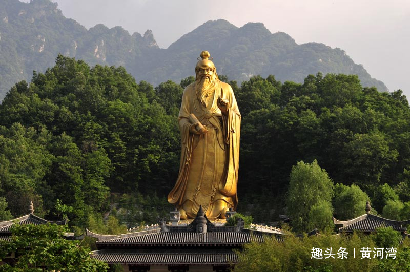 河南老君山老子铜像世界最高用铜360吨
