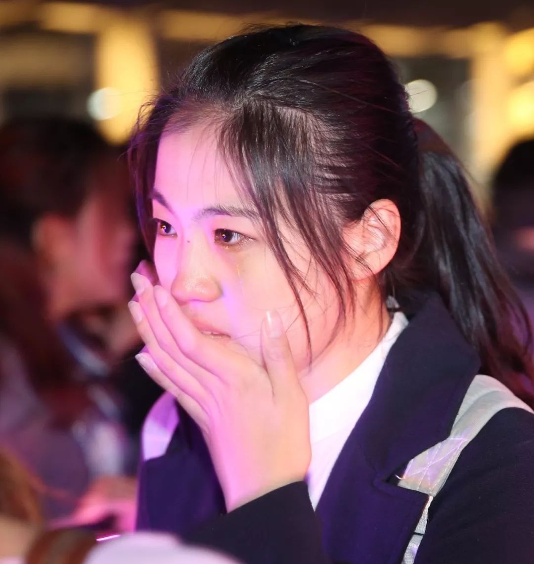 第二届进博会今天闭幕,告别时刻小叶子泪洒当