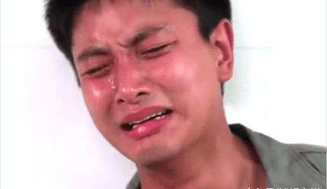 李小璐不雅视频证实出轨,贾乃亮崩溃:把李从公