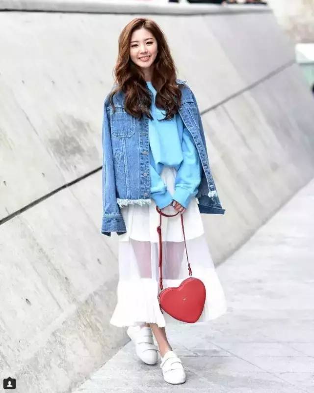 好看墙壁拍照姿势大全 37e9ae055678456d807f0cf960ee5868.jpeg