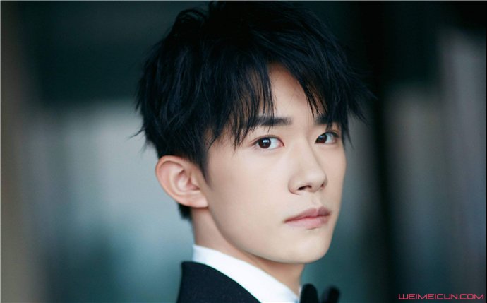 易烊千玺姓名解析 bbfc982e114b44bb8ae9c2382e1cf88c.jpeg